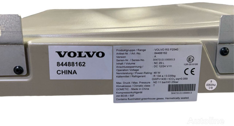 Volvo NEW refrigerator - Cab and interior: picture 4 Volvo NEW refrigerator - Cab and interior: picture 4