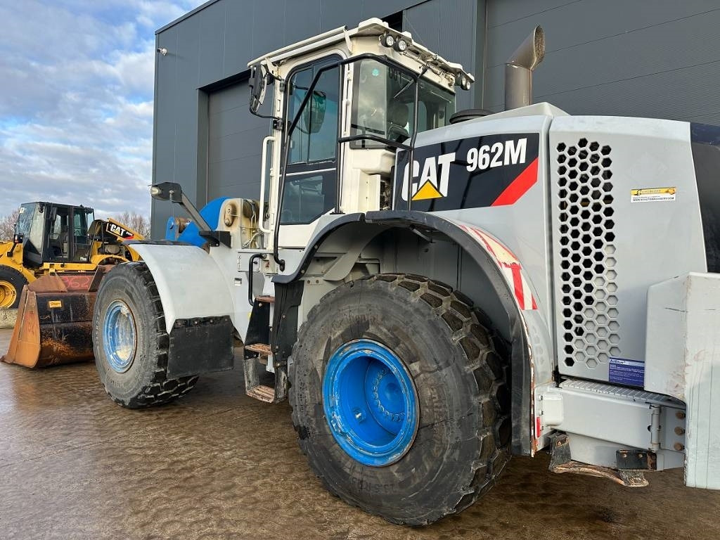 CAT 962 M / **NEW ENGINE** - Wheel loader: picture 3 CAT 962 M / **NEW ENGINE** - Wheel loader: picture 3