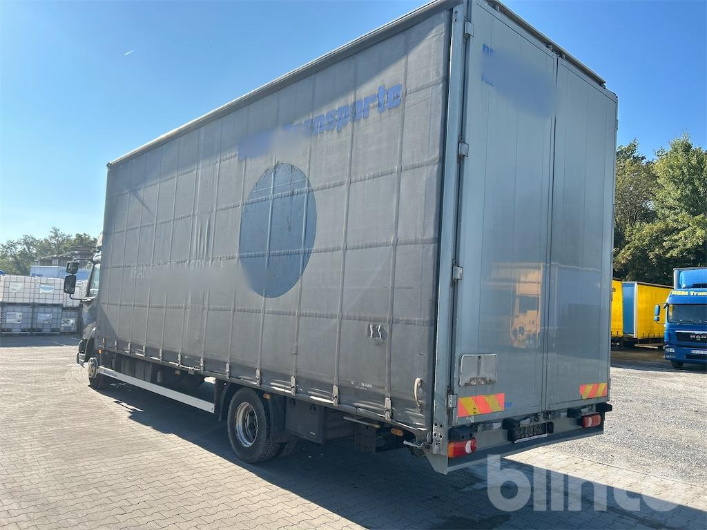 DAF 45.220 (2010) - Curtain side truck: picture 3 DAF 45.220 (2010) - Curtain side truck: picture 3