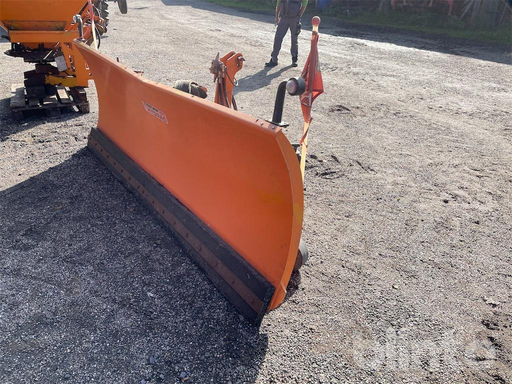 Hydrac Uni 270 - Snow plows: picture 1 Hydrac Uni 270 - Snow plows: picture 1