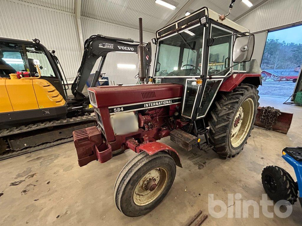 INTERNATIONAL 584 - Farm tractor: picture 1 INTERNATIONAL 584 - Farm tractor: picture 1