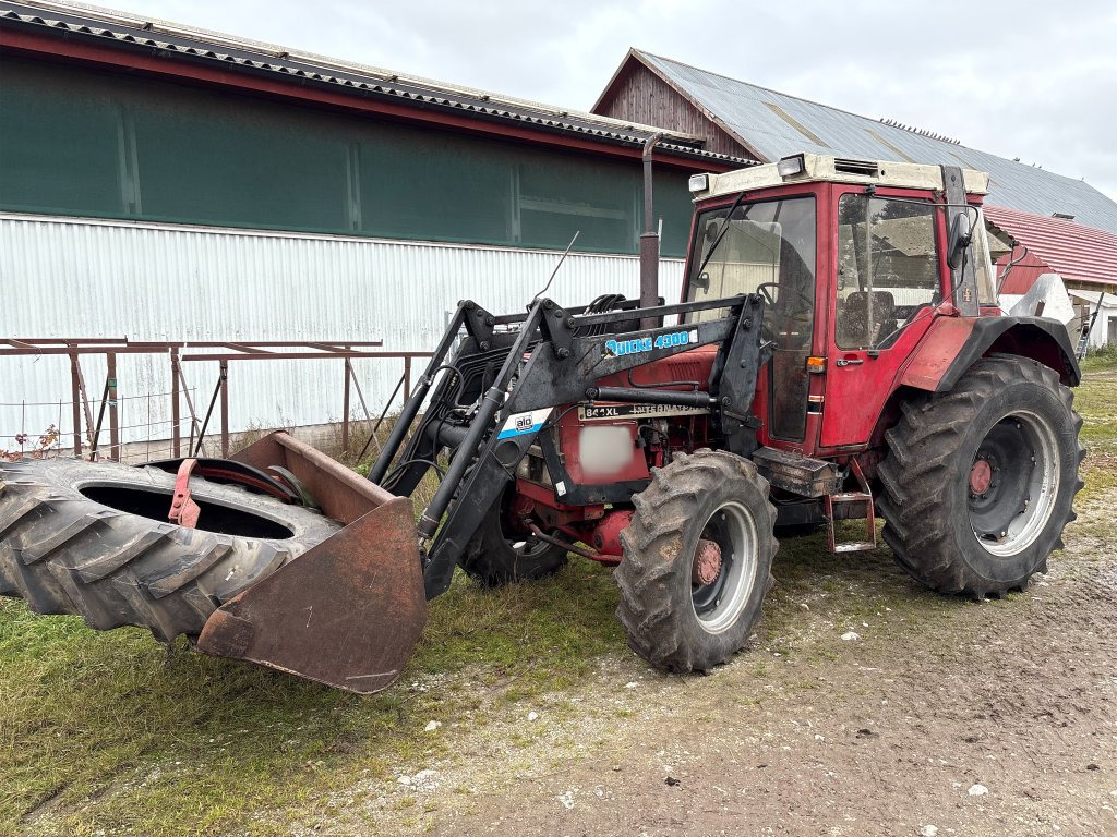 INTERNATIONAL 844 AXL - Farm tractor: picture 1 INTERNATIONAL 844 AXL - Farm tractor: picture 1