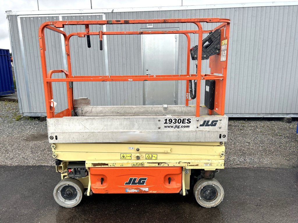 JLG 1930 ES - Scissor lift: picture 1 JLG 1930 ES - Scissor lift: picture 1