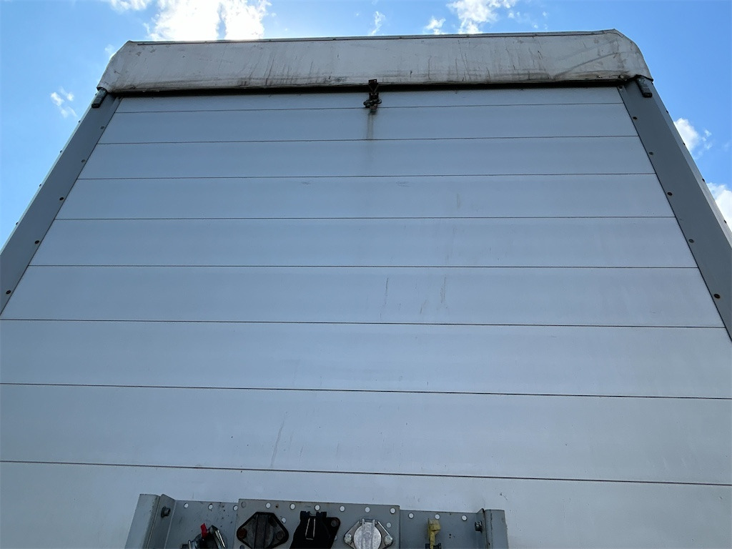 Curtainsider semi-trailer KEL-BERG S40-3: picture 6