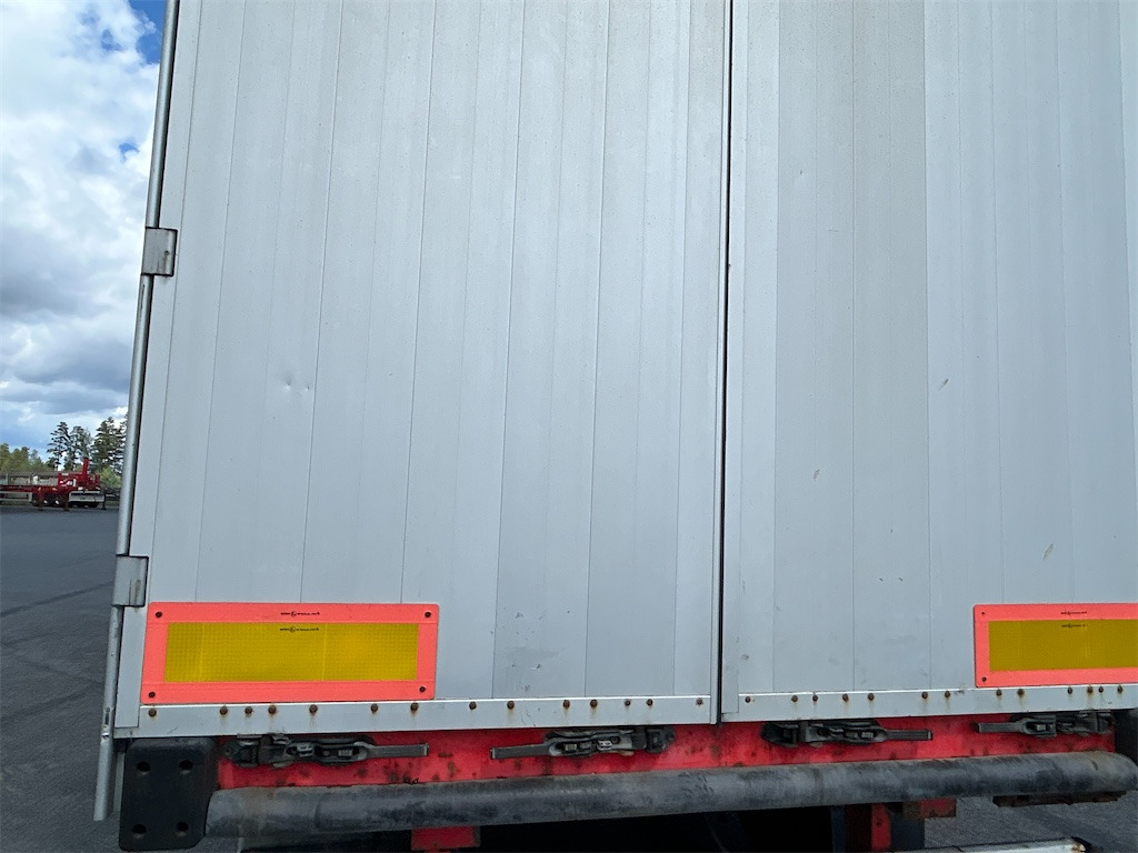 Curtainsider semi-trailer KEL-BERG S40-3: picture 29