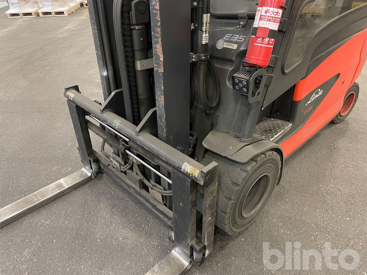 Electric forklift Linde E35: picture 7 Electric forklift Linde E35: picture 7