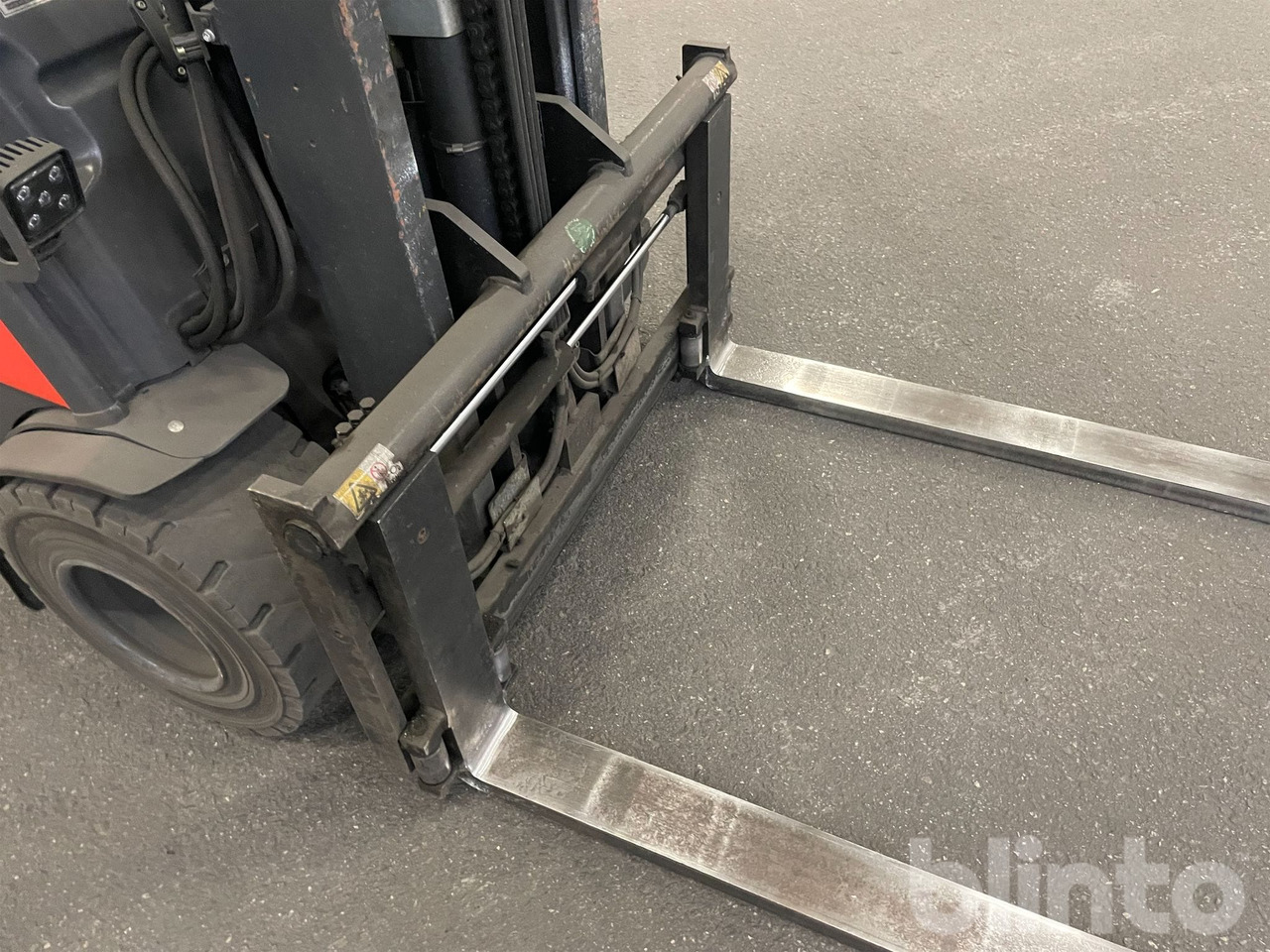 Electric forklift Linde E35: picture 32 Electric forklift Linde E35: picture 32