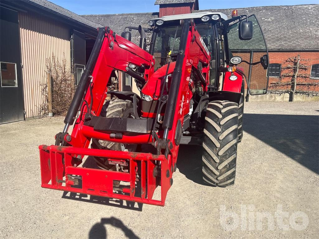 MASSEY FERGUSON 5713 SL Dyna 6 - Farm tractor: picture 3 MASSEY FERGUSON 5713 SL Dyna 6 - Farm tractor: picture 3