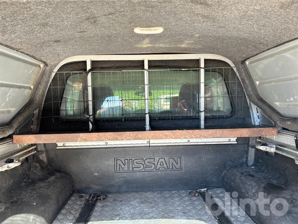 Pickup truck NISSAN Navara D40 med översynsbehov: picture 38