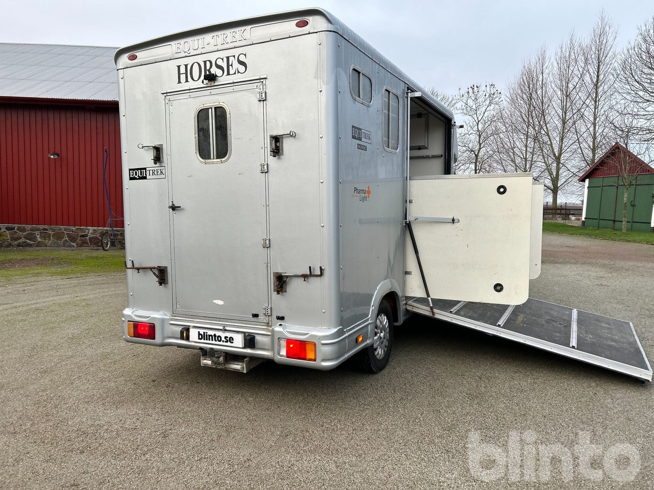 PEUGEOT BOXER HÄSTBIL - Horse truck: picture 3 PEUGEOT BOXER HÄSTBIL - Horse truck: picture 3