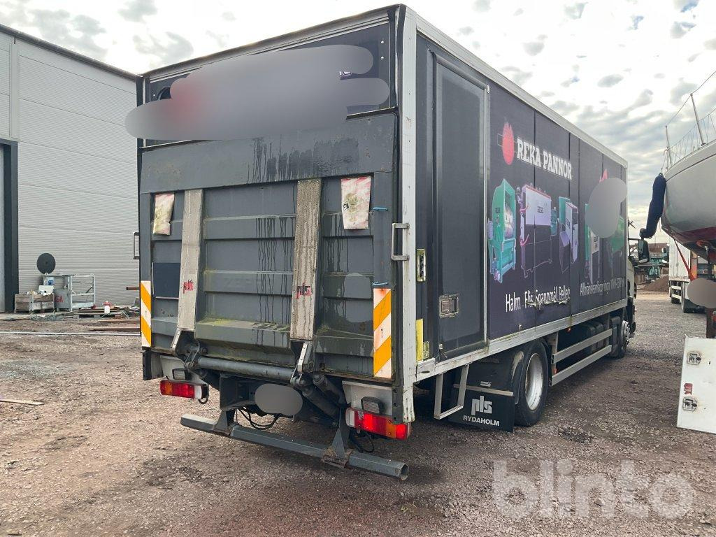 SCANIA P94DB4X2LB230 - Box truck: picture 4 SCANIA P94DB4X2LB230 - Box truck: picture 4