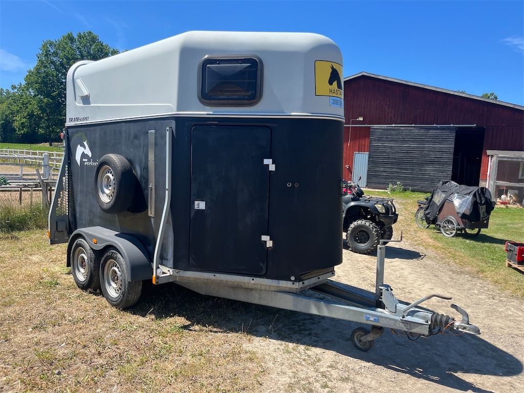 TGAB TE2000BSV - Horse trailer: picture 3 TGAB TE2000BSV - Horse trailer: picture 3