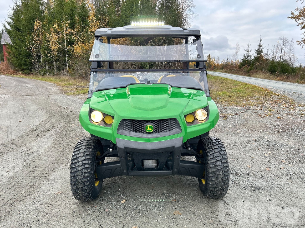 John Deere XUV590i Power Steering - Utility/ Special vehicle: picture 3 John Deere XUV590i Power Steering - Utility/ Special vehicle: picture 3