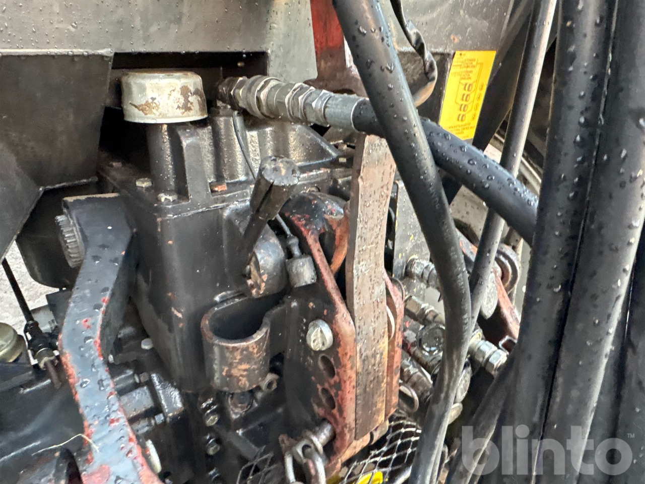 Farm tractor VALMET 455-4: picture 27