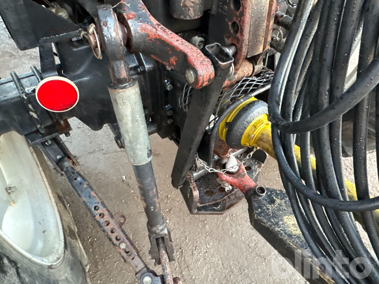 Farm tractor VALMET 455-4: picture 26