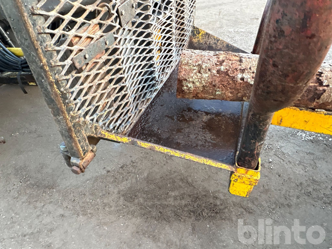 Farm tractor VALMET 455-4: picture 39