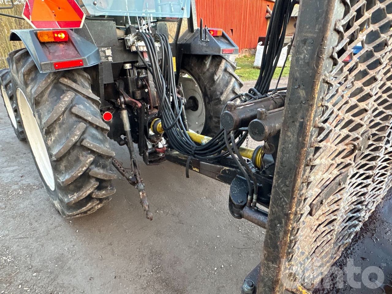 Farm tractor VALMET 455-4: picture 40