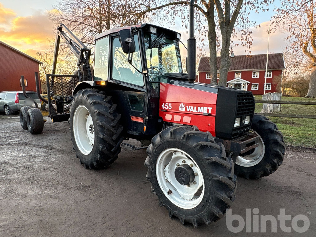 Farm tractor VALMET 455-4: picture 9