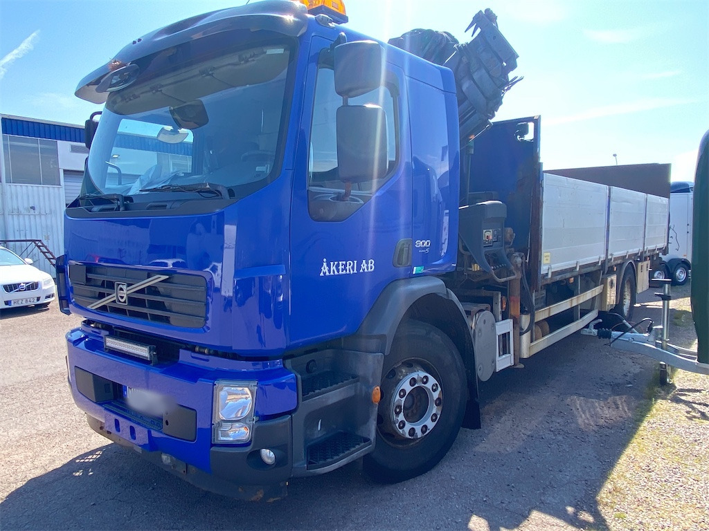 VOLVO FE 300 4X2 - Crane truck, Dropside/ Flatbed truck: picture 1 VOLVO FE 300 4X2 - Crane truck, Dropside/ Flatbed truck: picture 1