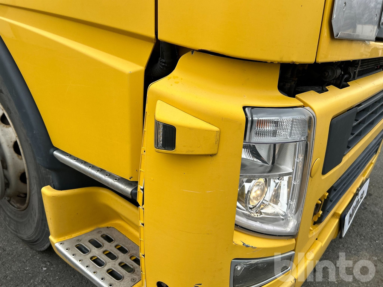 Box truck VOLVO FM 330 4X2: picture 23 Box truck VOLVO FM 330 4X2: picture 23