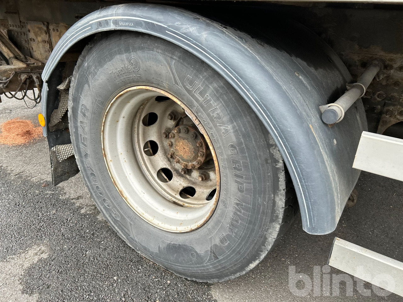 Box truck VOLVO FM 330 4X2: picture 40 Box truck VOLVO FM 330 4X2: picture 40