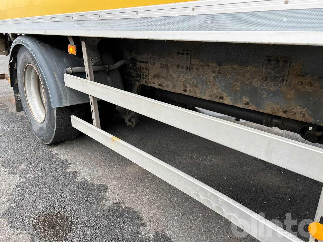 Box truck VOLVO FM 330 4X2: picture 39 Box truck VOLVO FM 330 4X2: picture 39