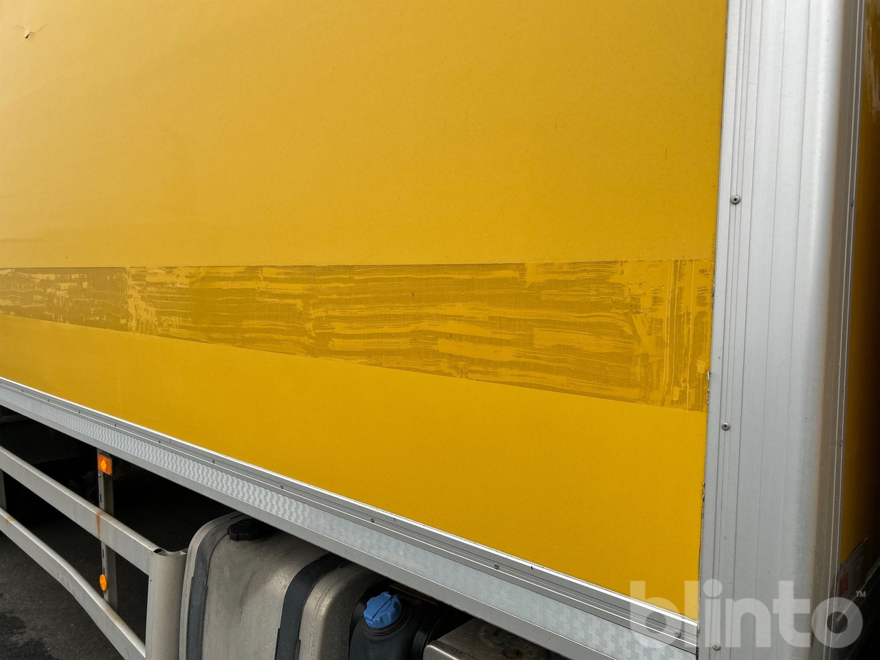 Box truck VOLVO FM 330 4X2: picture 34 Box truck VOLVO FM 330 4X2: picture 34