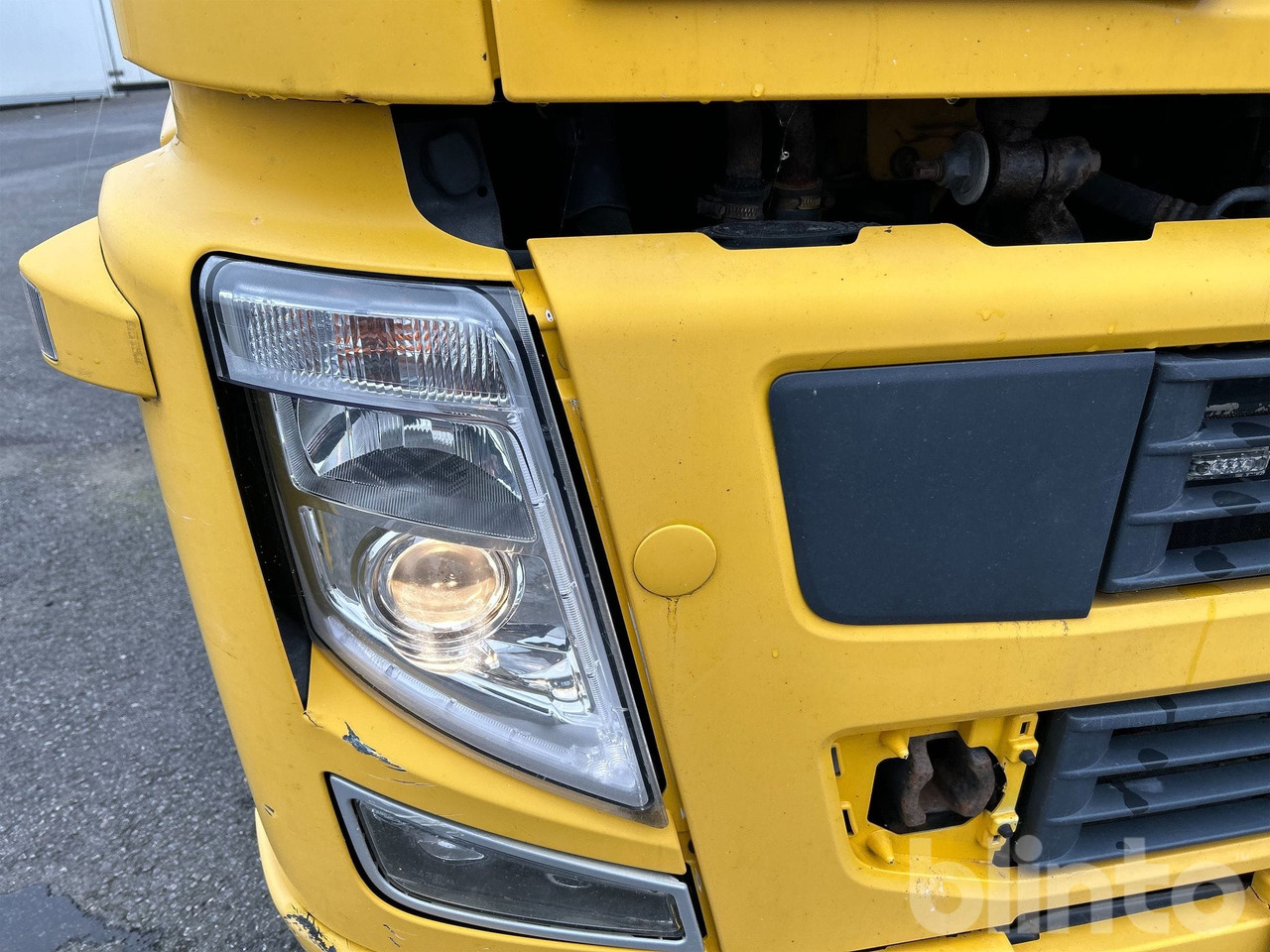 Box truck VOLVO FM 330 4X2: picture 21 Box truck VOLVO FM 330 4X2: picture 21