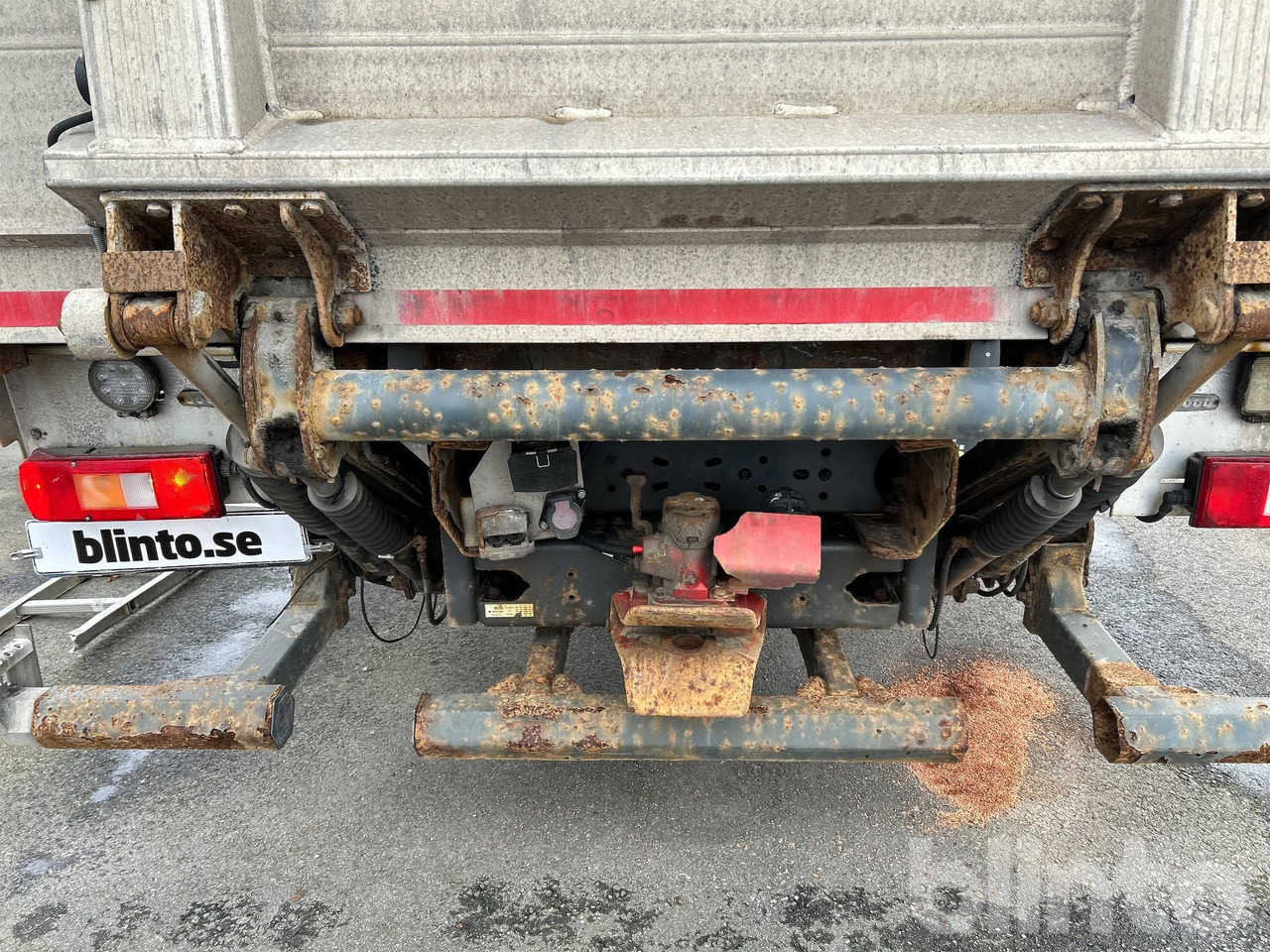 Box truck VOLVO FM 330 4X2: picture 49 Box truck VOLVO FM 330 4X2: picture 49