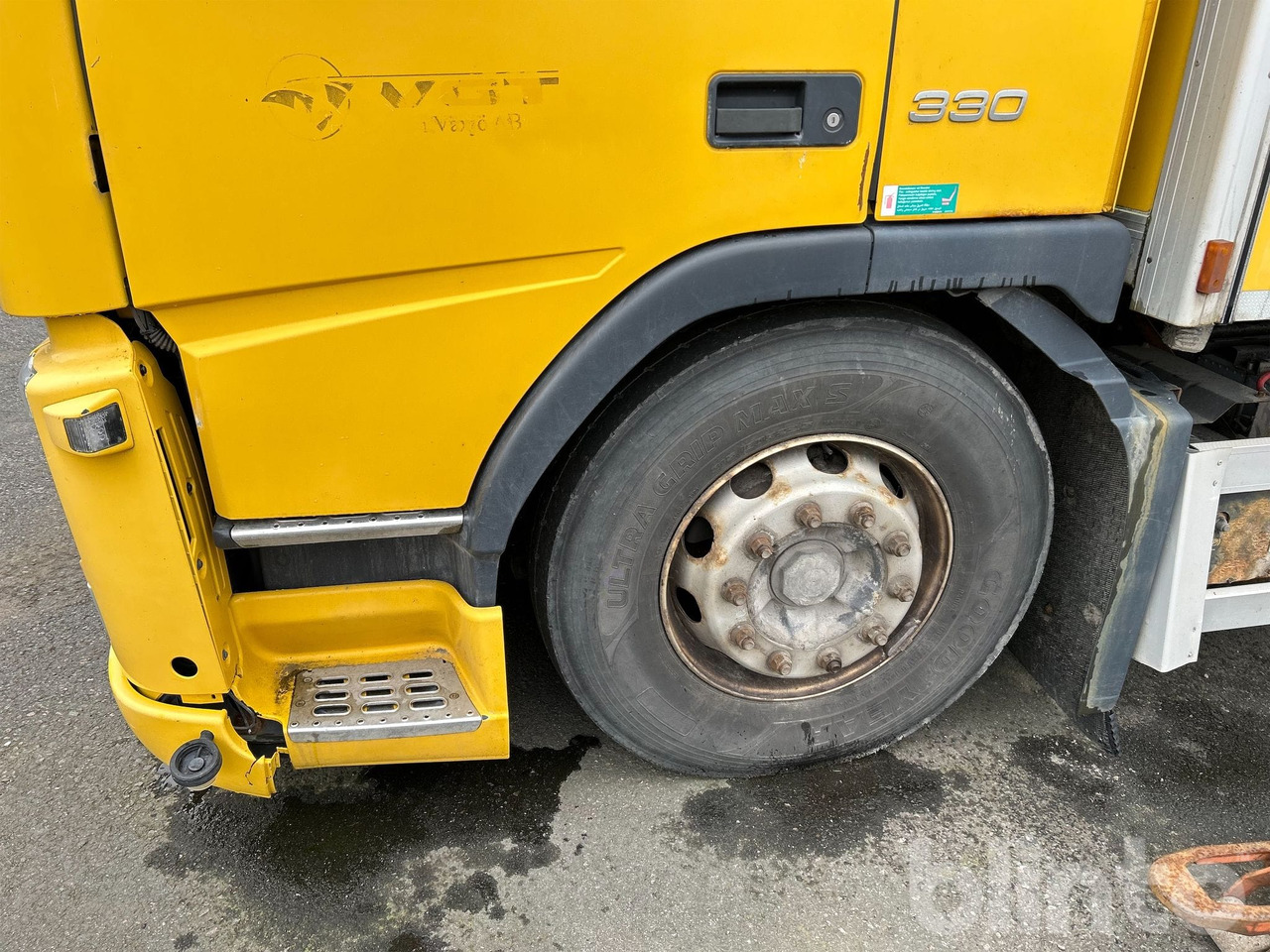 Box truck VOLVO FM 330 4X2: picture 8 Box truck VOLVO FM 330 4X2: picture 8