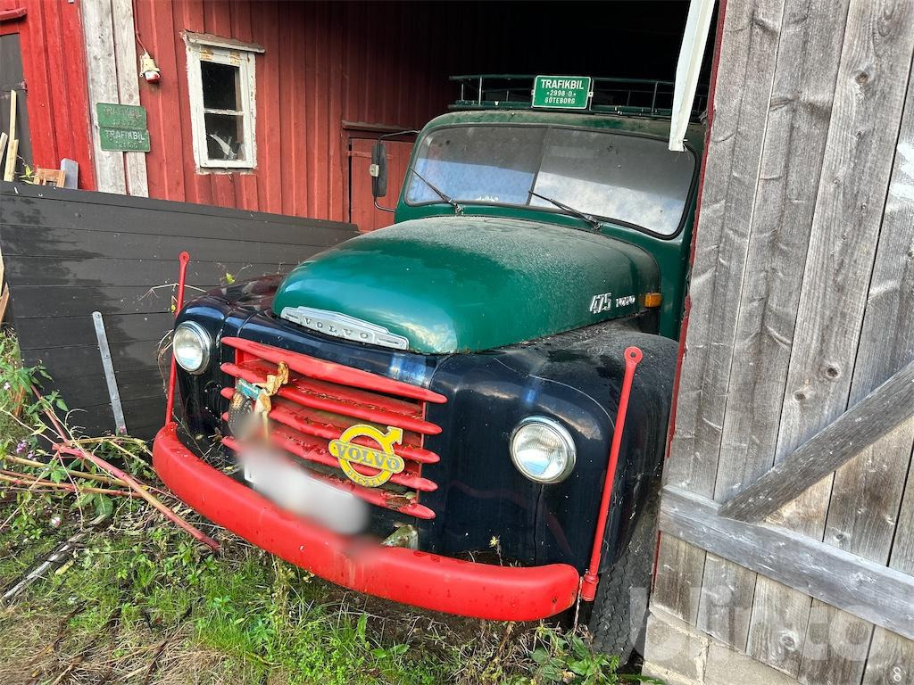 VOLVO L 475 Reparationsobjekt - Dropside/ Flatbed truck: picture 3 VOLVO L 475 Reparationsobjekt - Dropside/ Flatbed truck: picture 3