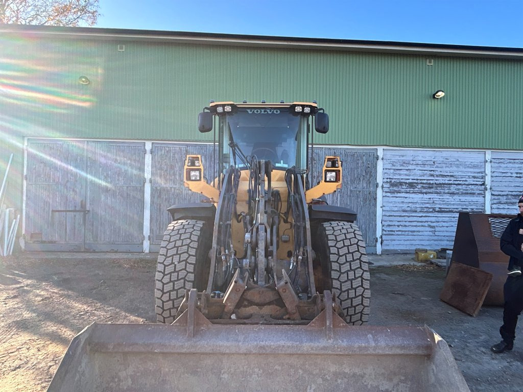 VOLVO L60G - Wheel loader: picture 2 VOLVO L60G - Wheel loader: picture 2