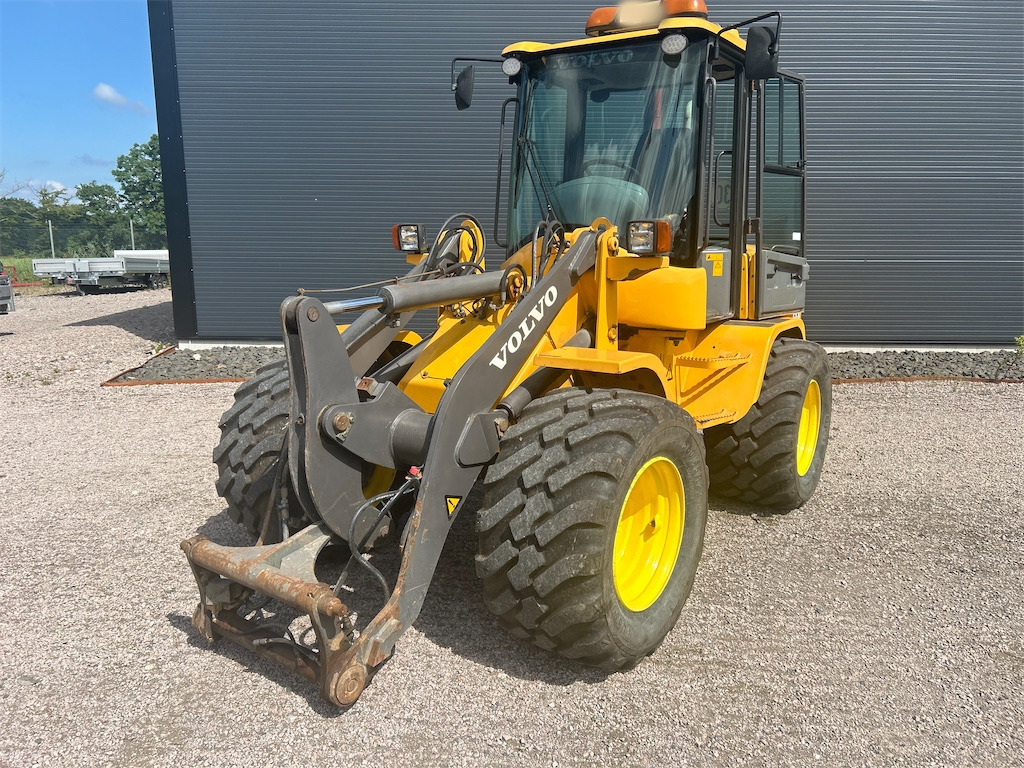 Volvo L30B Pro - 3 Redskap & Hjul - 1 Ägare - Wheel loader: picture 3 Volvo L30B Pro - 3 Redskap & Hjul - 1 Ägare - Wheel loader: picture 3
