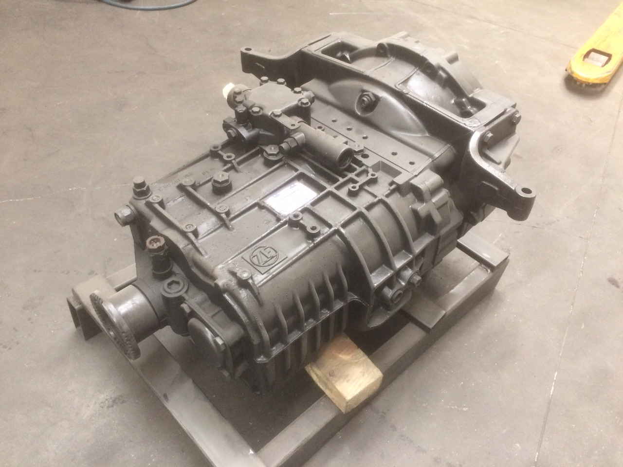 CAMBIO ZF ECOLITE S6-36 - Gearbox: picture 4 CAMBIO ZF ECOLITE S6-36 - Gearbox: picture 4