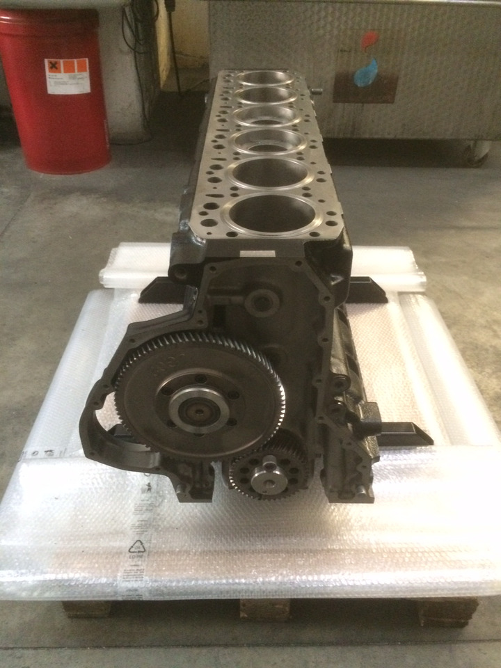 MOTORE MAN D2866LF31 - Engine: picture 3 MOTORE MAN D2866LF31 - Engine: picture 3