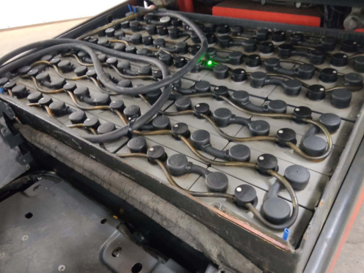 Electric forklift Linde E25-01: picture 8