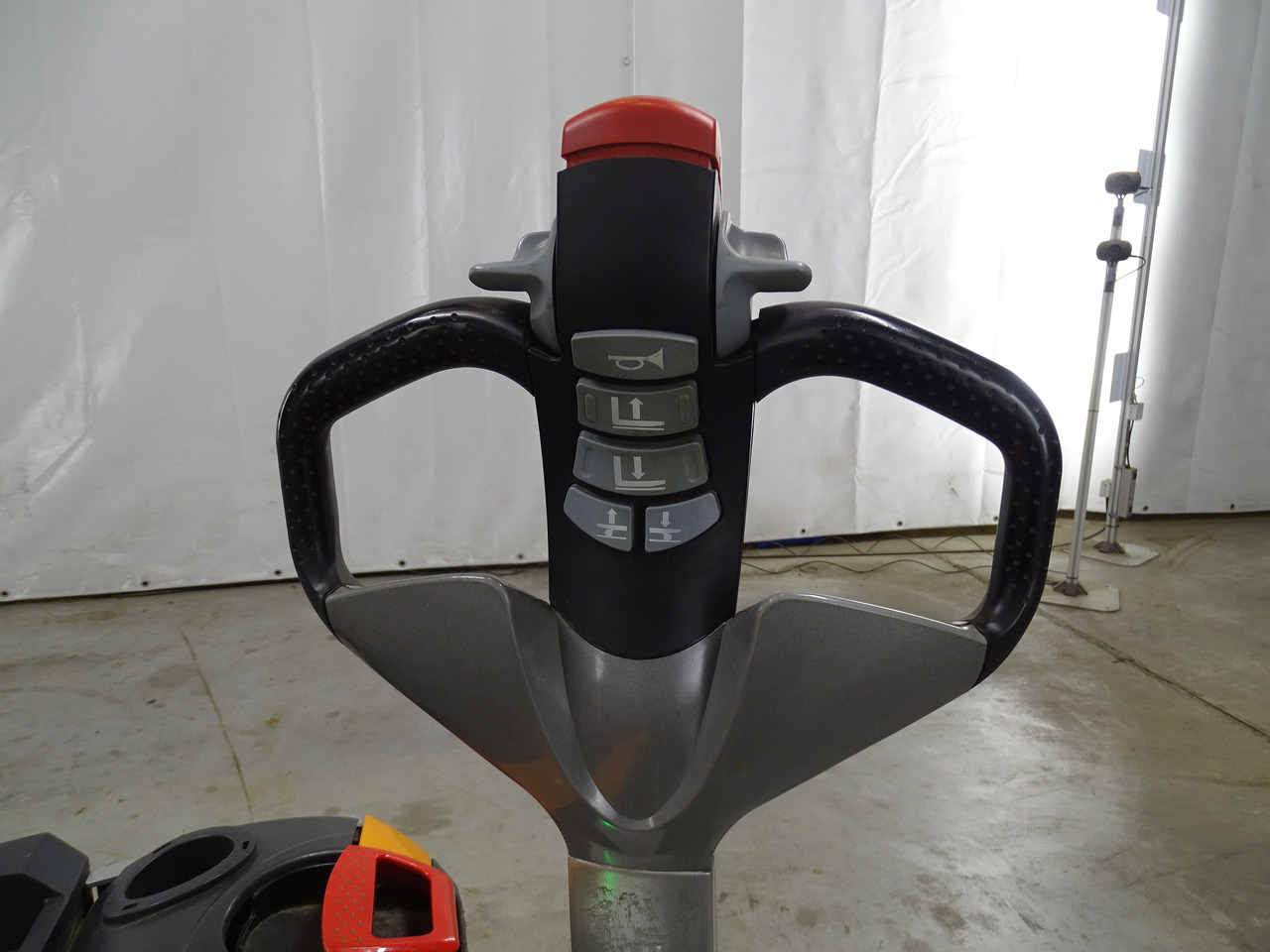 Still EXU-H18 - Stacker: picture 3 Still EXU-H18 - Stacker: picture 3