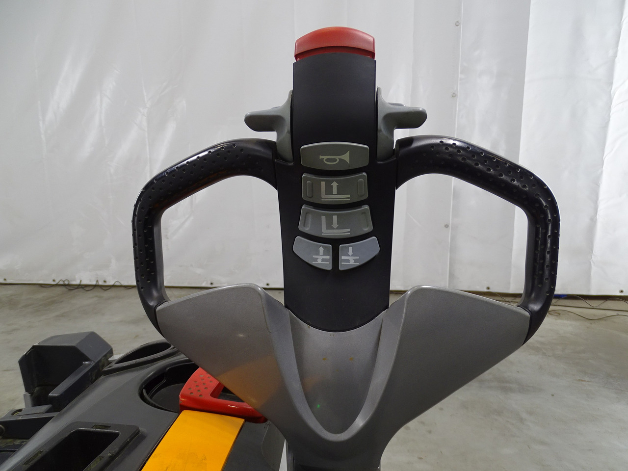 Still EXU-H18 - Stacker: picture 3 Still EXU-H18 - Stacker: picture 3