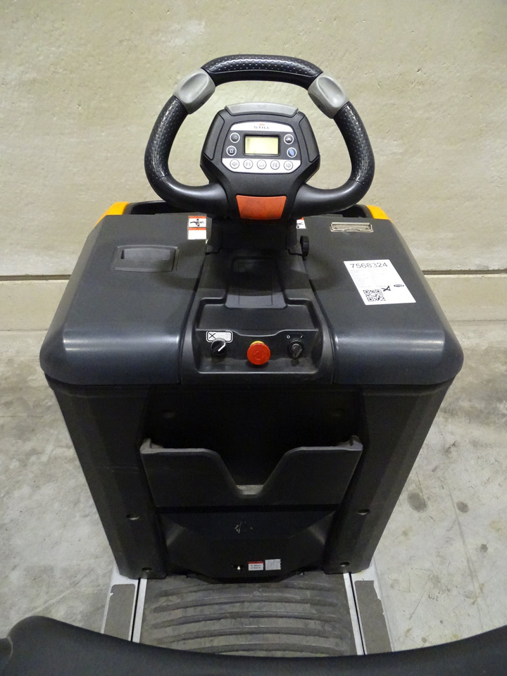 Still LTX-50 - Tow tractor: picture 3 Still LTX-50 - Tow tractor: picture 3