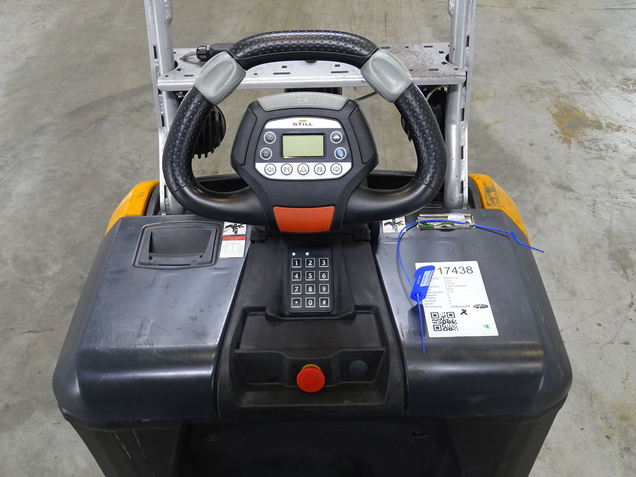 Still LTX50 - Tow tractor: picture 3 Still LTX50 - Tow tractor: picture 3