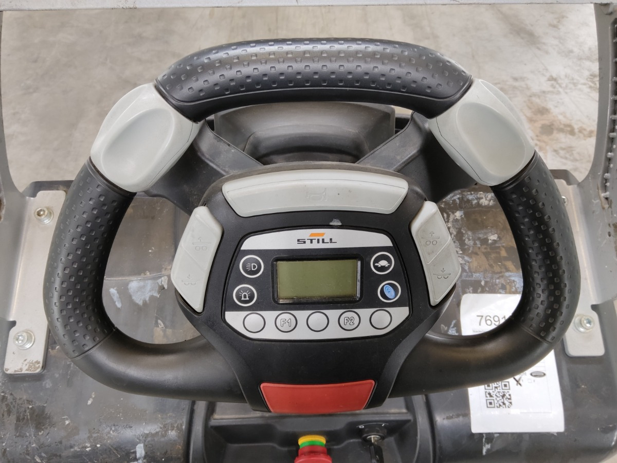 Still OXV07 - Order picker: picture 3 Still OXV07 - Order picker: picture 3