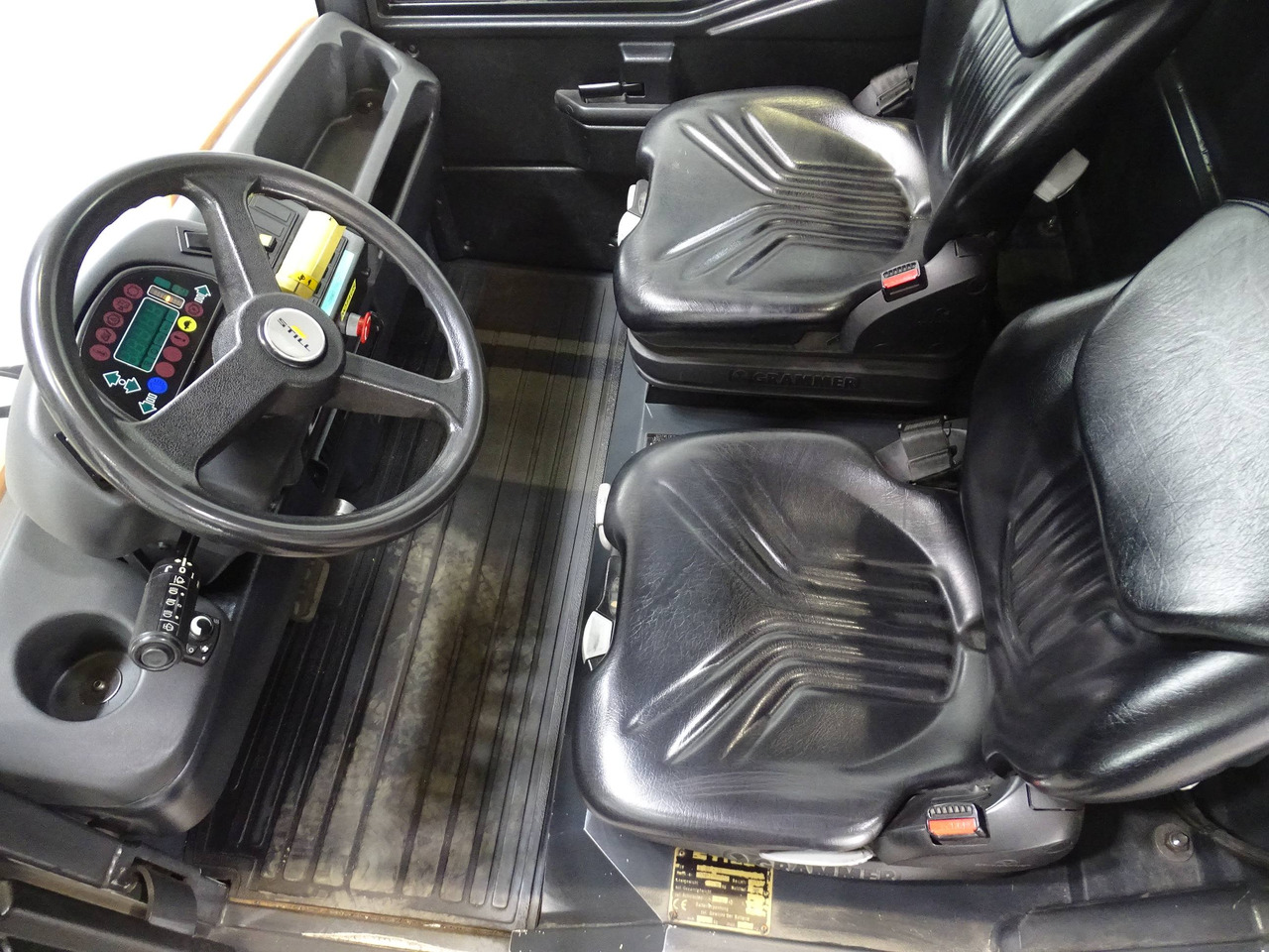 Still R07-25L - Tow tractor: picture 3 Still R07-25L - Tow tractor: picture 3