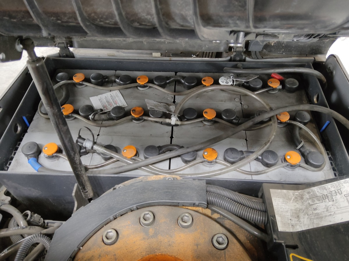 Still RX50-13/DRIVEIN - Electric forklift: picture 4 Still RX50-13/DRIVEIN - Electric forklift: picture 4