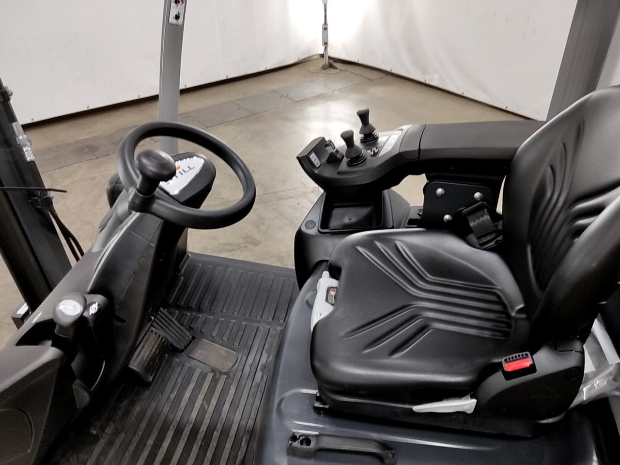 LPG forklift Still RX70-20T: picture 6