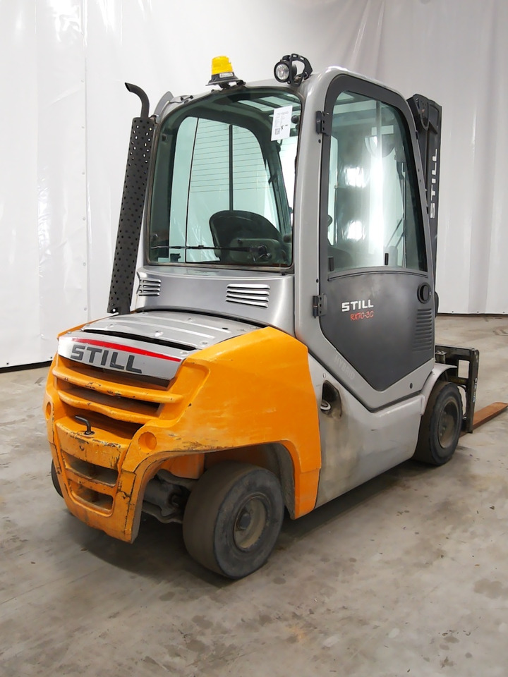 Still RX70-30 - Diesel forklift: picture 2 Still RX70-30 - Diesel forklift: picture 2