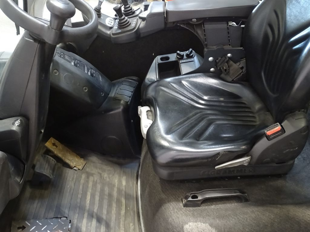 Still RX70-35H - Diesel forklift: picture 3 Still RX70-35H - Diesel forklift: picture 3