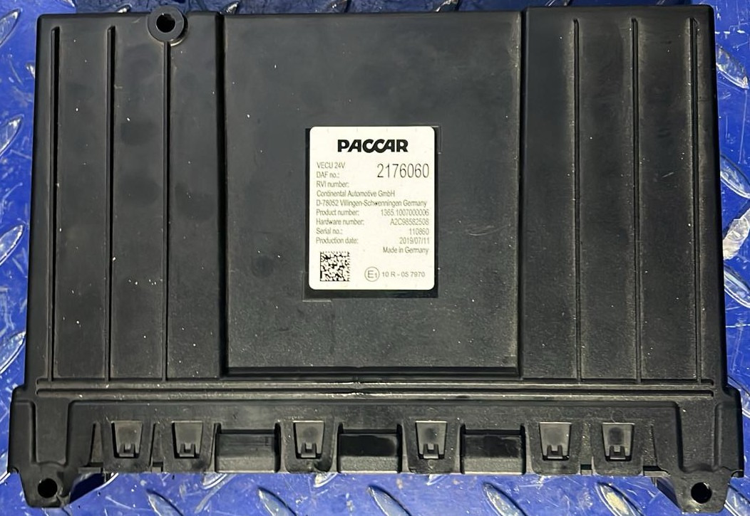 DAF XF CF VECU Control Unit Module 2176060 - ECU: picture 2 DAF XF CF VECU Control Unit Module 2176060 - ECU: picture 2