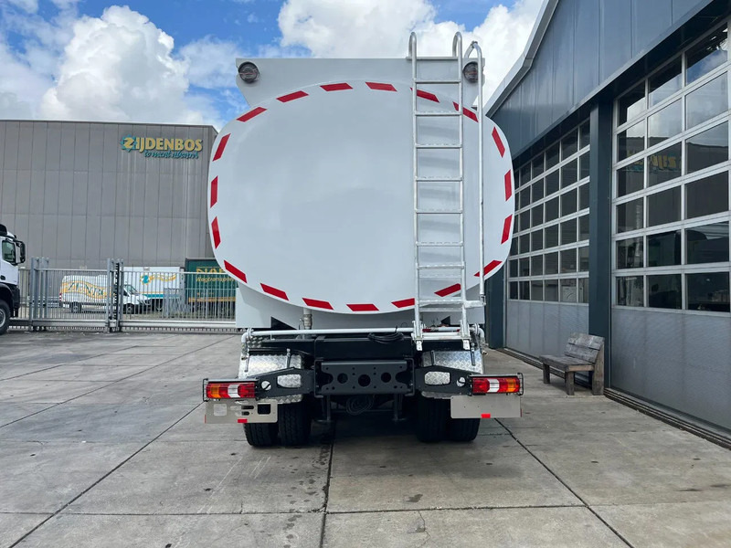 Mercedes-Benz Arocs 3340 6x4 Water Tank Truck - Tanker truck: picture 4 Mercedes-Benz Arocs 3340 6x4 Water Tank Truck - Tanker truck: picture 4