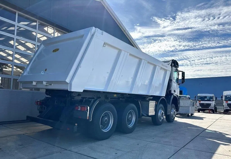 New Tipper Mercedes-Benz Arocs 4140 K 8x4 Meiller Tipper (1unit): picture 18