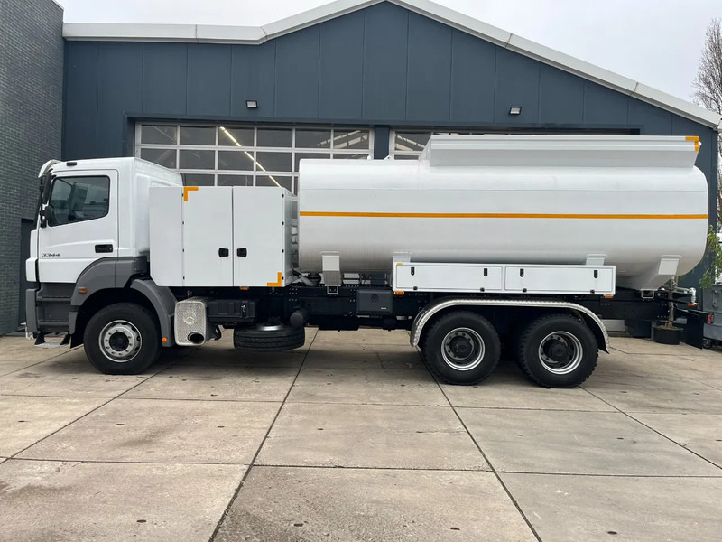 Mercedes-Benz Axor 3344 6x4 Water Tank Truck - Tanker truck: picture 2 Mercedes-Benz Axor 3344 6x4 Water Tank Truck - Tanker truck: picture 2